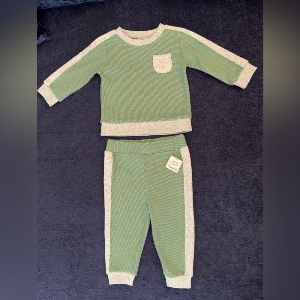 First Impressions Green and Cream Kids Set